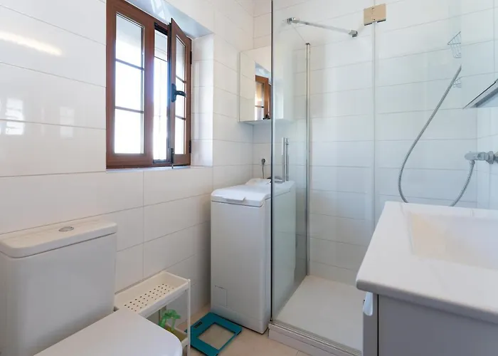 Casa Pueblo Lopez * Фуэнхирола