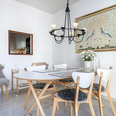 Casa Pueblo Lopez * Фуэнхирола